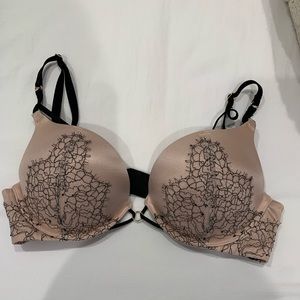 Victoria Secret bombshell Lace Bra
